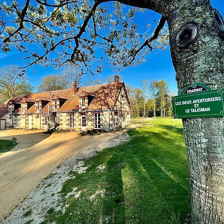 Domaine De Charnay - Charme Et Confort Dans Un Environnement D'Exception Aparthotel Vierzon Exterior foto